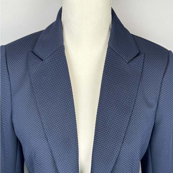 Amanda + Chelsea Blazer Navy Blue Slim Fit Ruffle Cuffs Size 8 Office Career - Picture 2 of 9